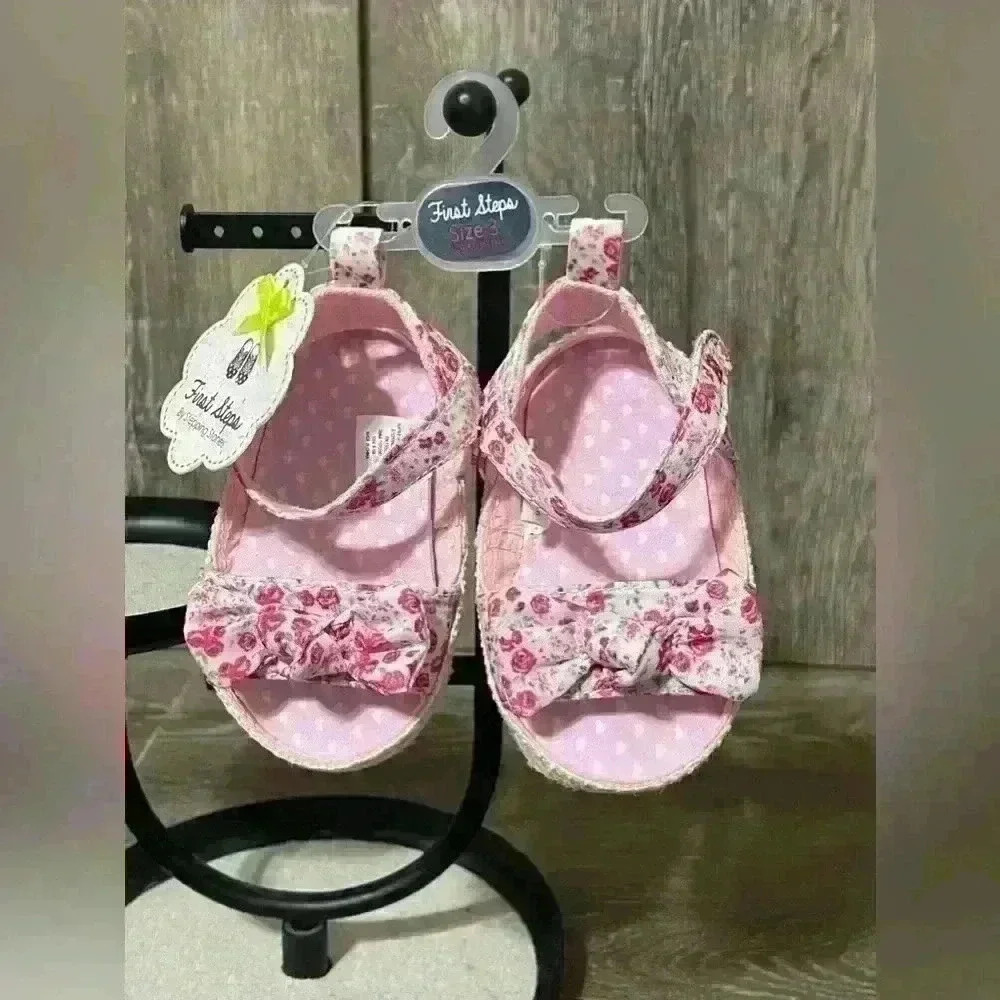NWT First Steps Size 3 Baby Girl Sandals
